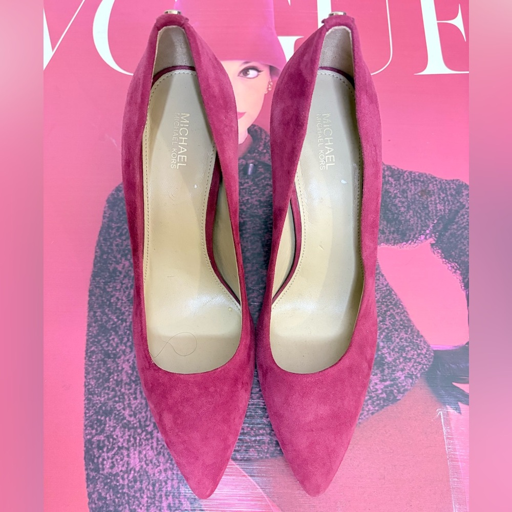 NWOT Michael Kors Burgundy Red Genuine Suede Heels Size 9 - Picture 5 of 6